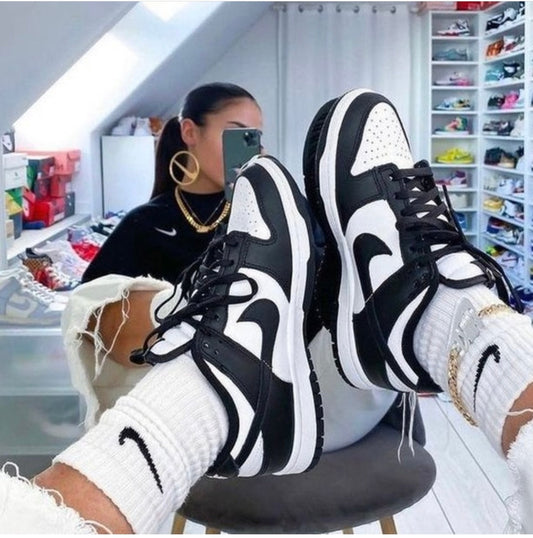 Dunk blanco y negro