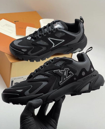 Louis Vuitton Ruuner tatic Black